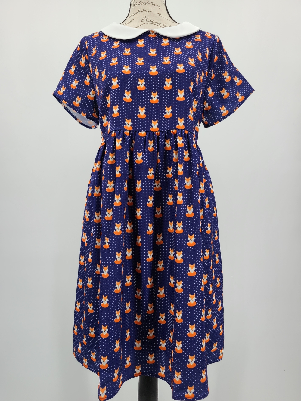 Modcloth Fox Print Baby Doll Silhouette Dress with Peter Pan Collar Size Medium